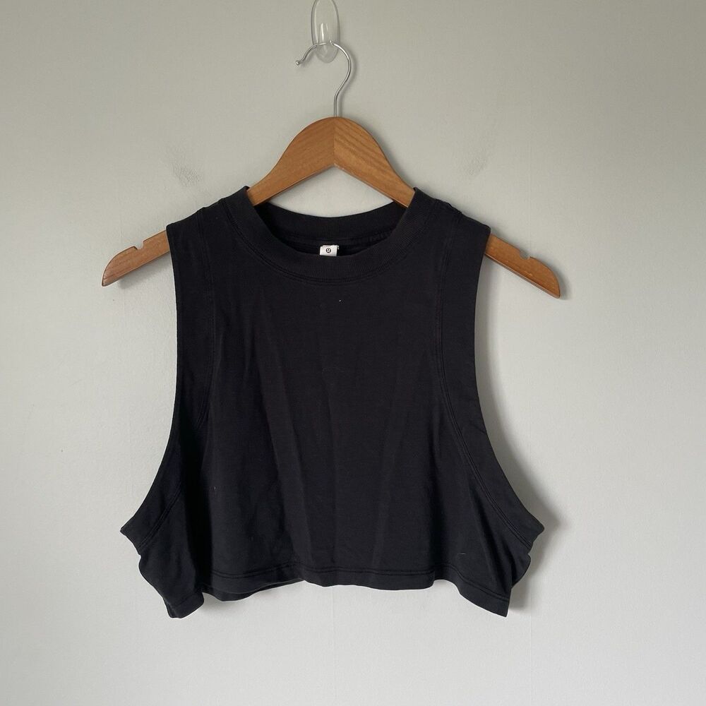 Lululemon All Yours Crop Tank Top Athletic Athleisure Black Women's Size 6